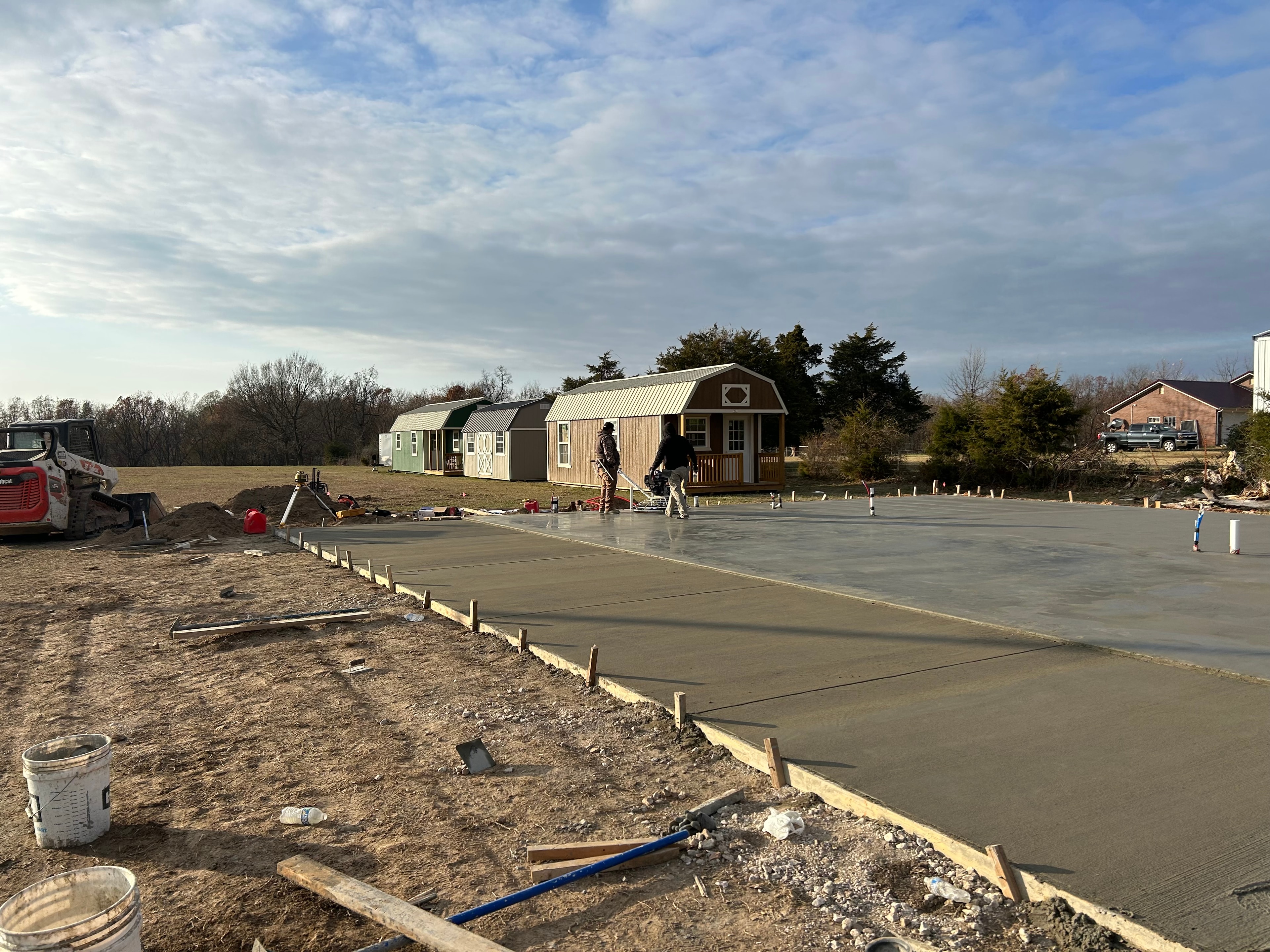 Commercial concrete flatwork and parking area